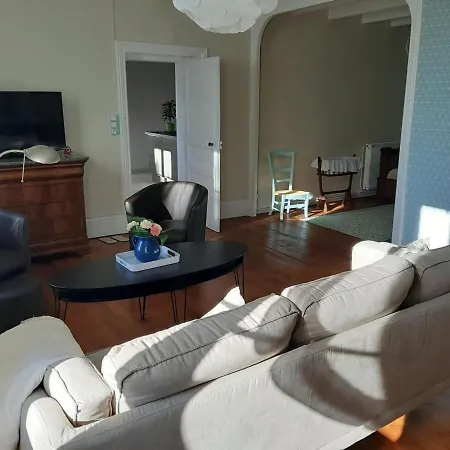 Xviiie Renove Avec Grand Jardin, Au Coeur Du Vignoble De Cognac - Fr-1-653-30 Dom wakacyjny *