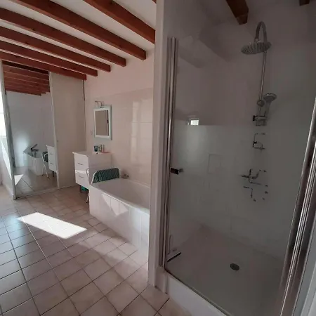 Xviiie Renove Avec Grand Jardin, Au Coeur Du Vignoble De Cognac - Fr-1-653-30 Lignieres-Ambleville