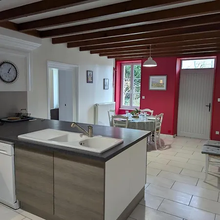 Xviiie Renove Avec Grand Jardin, Au Coeur Du Vignoble De Cognac - Fr-1-653-30 * Lignieres-Ambleville