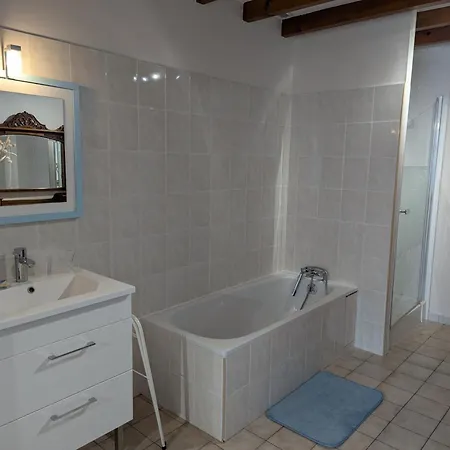 Xviiie Renove Avec Grand Jardin, Au Coeur Du Vignoble De Cognac - Fr-1-653-30 Dom wakacyjny Lignieres-Ambleville