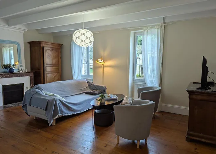 Hébergement de vacances De Charme 2 Au Cœur Du Vignoble - Fr-1-653-30 *